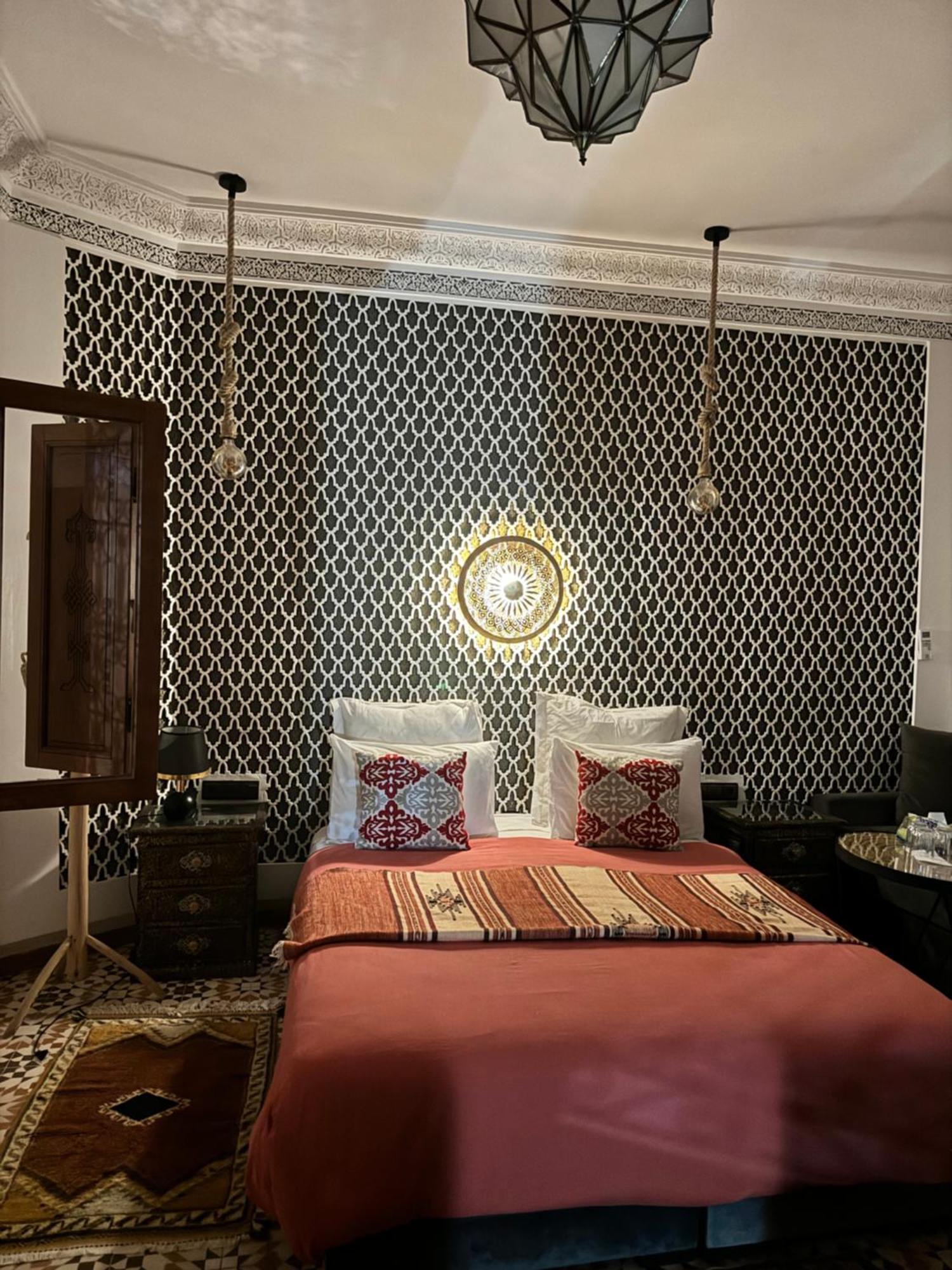 رياد Zahri