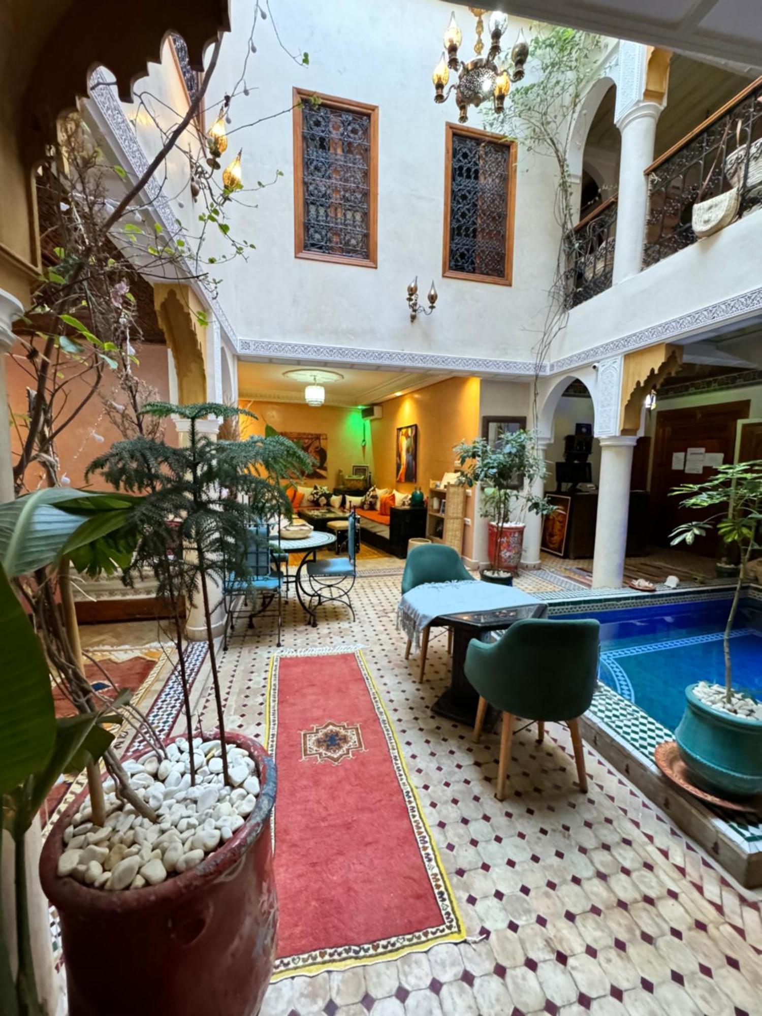 رياد Zahri